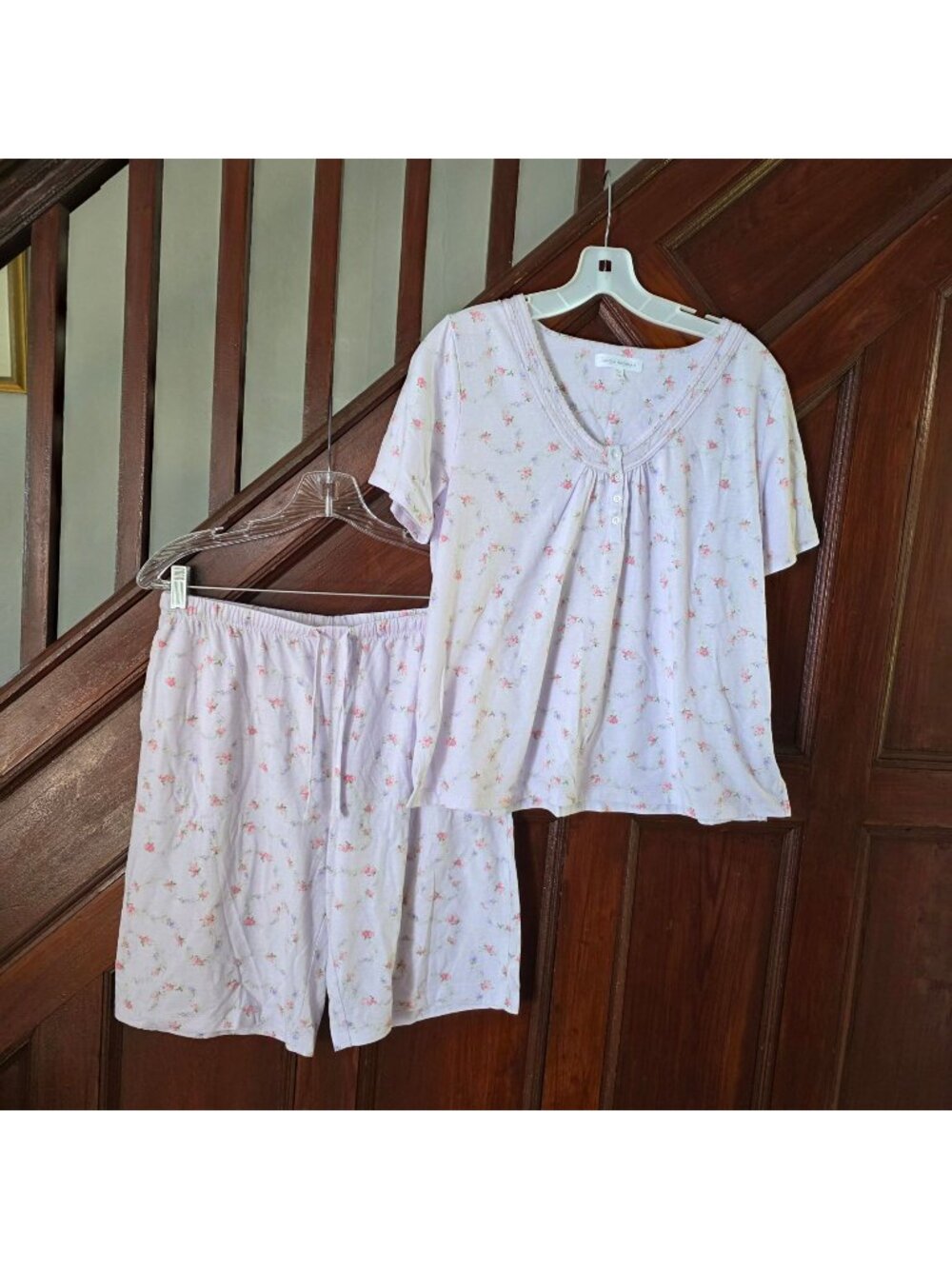 Carole Hochman Floral Print Pajama Set V-Neck Top & Elastic Waist Shorts PM